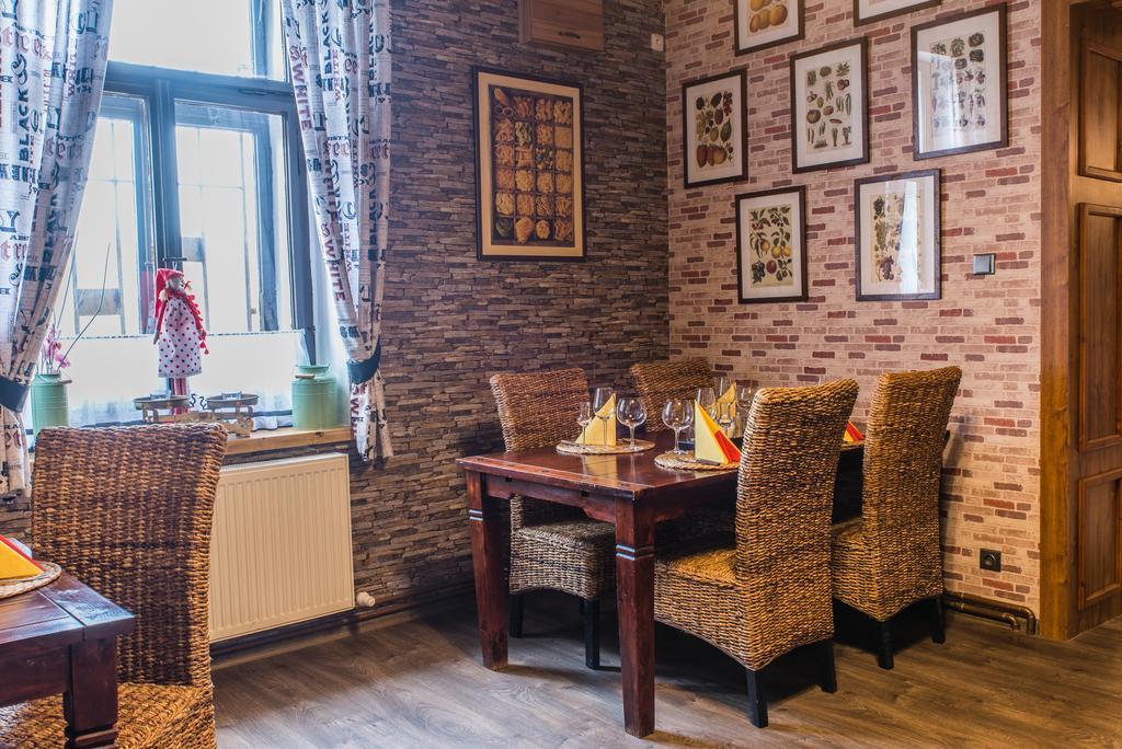 Restaurace Stara Lipa Hotel Česká Lípa Buitenkant foto