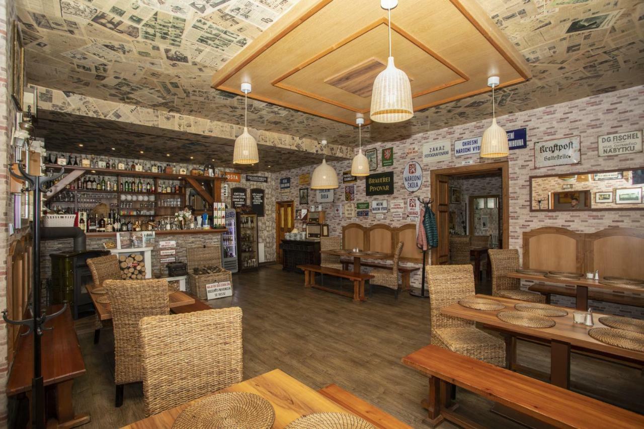 Restaurace Stara Lipa Hotel Česká Lípa Buitenkant foto